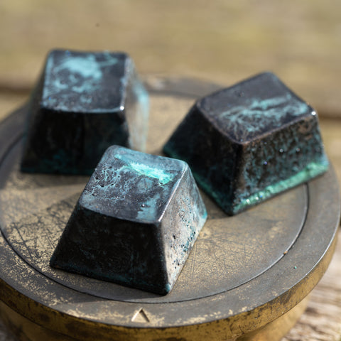 Kneedeep x Salvun - Patina Artisans